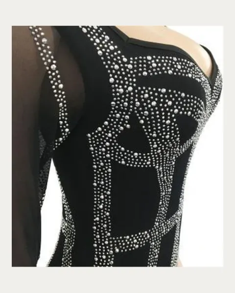 GBS-082 Beaded fabrics & details